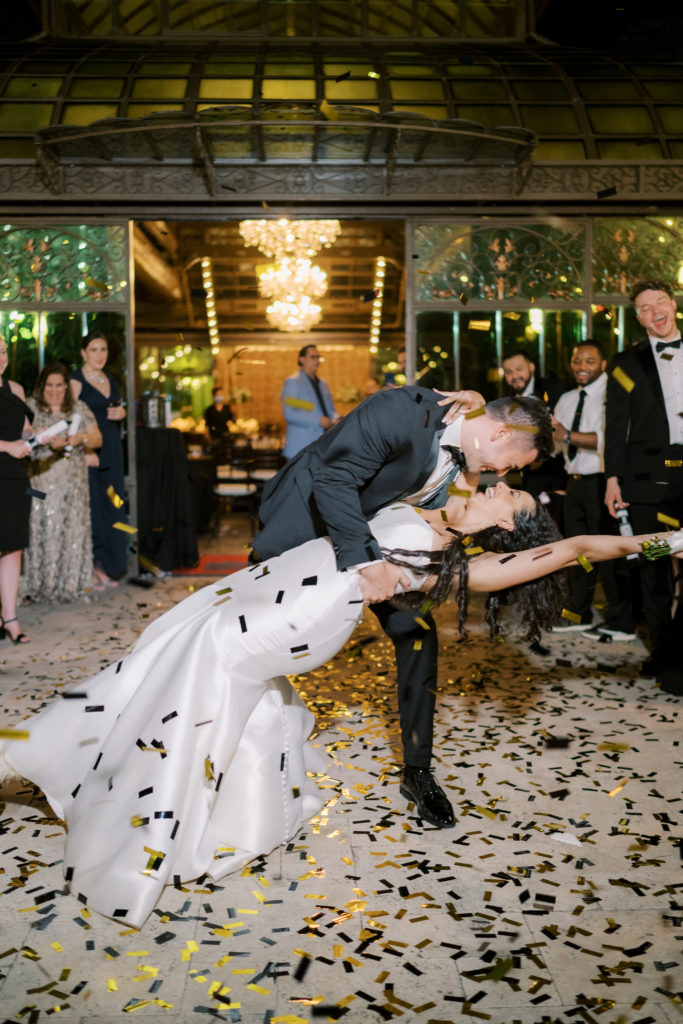 bride and groom send off confetti